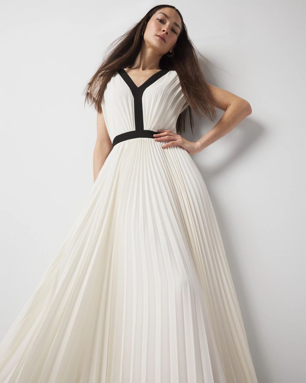 Colorblocked Pleated Maxi Dress | White House Black Market